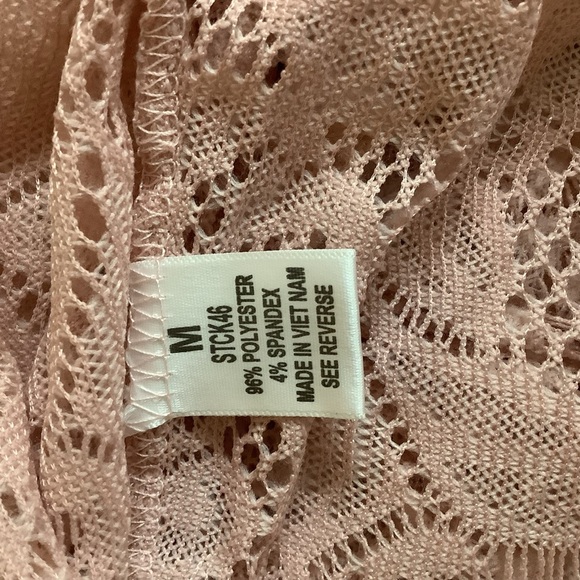 Emperice Size Medium Knitted 3 Button Closure Long Sleeve Cover Up. New - Picture 9 of 10